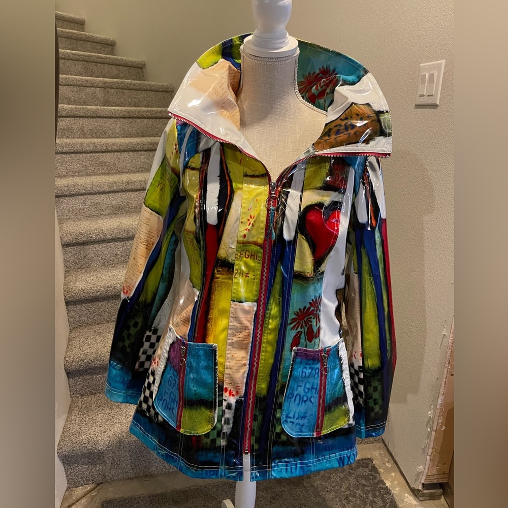 NWT… Amazing Raincoat! Colorful/Useful